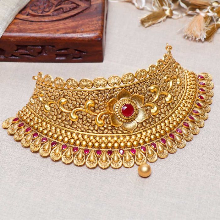 Buy Vaibhav Jewellers 22K Antique Gold Choker 123VG7020 Online from ...