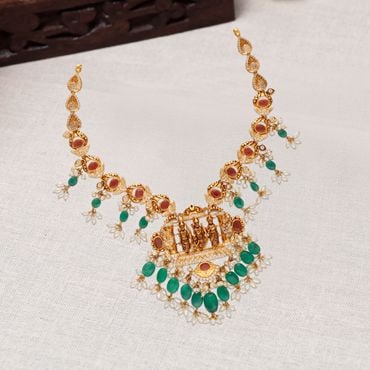 110VG7529 | 22Kt Ram Parivar Gold Necklace With Ruby Emeralds 110VG7529