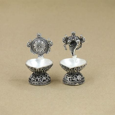368VA9040-368VA9047 | Antique Silver Shanku Chakra Diya Set For Puja 368VA9040