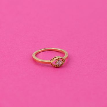 148VH56 | 18Kt Solitaire Diamond Finger Ring 148VH56