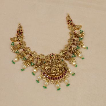 Buy Gold Necklace Designs Online in India for Women at Best Prices