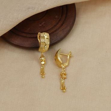 78VZ2083 | 22Kt Attractive Gold Bengali Earrings 78VZ2083