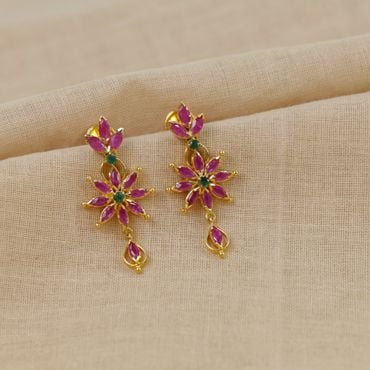 76VG4998 | 22Kt Gold Floral Stone Drop Earrings 76VG4998