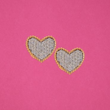 155VH6144 | 18Kt Gold Heart Cluster Diamond Studs For Women 155VH6144