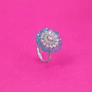 148VG9039 | 18Kt Azure Blossom Diamond Ring 148VG9039