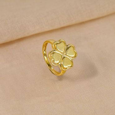 93VE9877 | 22Kt Petal Heart Gold Ring For Women 93VE9877
