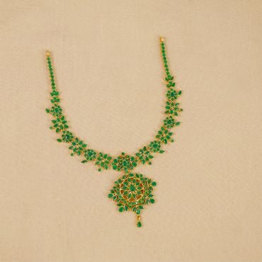 110VG7910 | 22Kt Entrancing Emerald Floral Gold Necklace 110VG7910