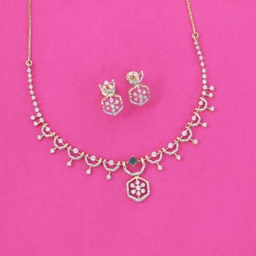 484VA607-485VA1993 | 14Kt Glinting Geometric Diamond Necklace Set 484VA607