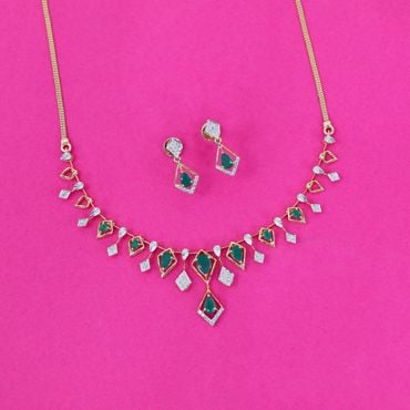 484VA609-485VA1995 | 14Kt Gold Radiant Rhombus Diamond Necklace Set 484VA609