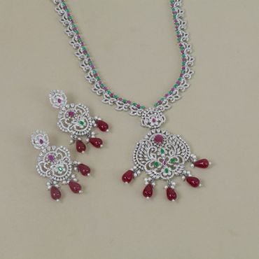 208VS6572-208VS6574 | 92.5 Silver Blooms Of Beauty Necklace And Earrings Set 208VS6572
