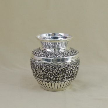 334VA1221 | 92.5 Antique Silver Floral Design Chombu 334VA1221