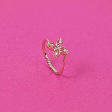 483VA1277 | 14Kt Four Petal Flower Diamond Ring 483VA1277