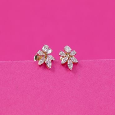 155VI1450 | 18Kt Whimsical Floral Diamond Stud Earrings 155VI1450