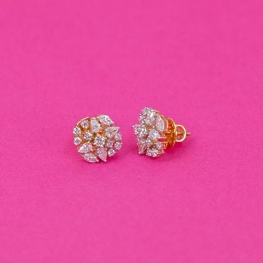 155VI1758 | 18Kt Radiant Flower Diamond Stud Earrings 155VI1758