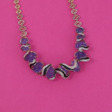484VA547 | 18Kt Opulent Oval Blue Sapphire Diamond Necklace 484VA547