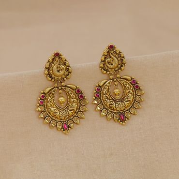 135VG6847 | 22Kt Elegant Gold Antique Chandbali Earrings 135VG6847