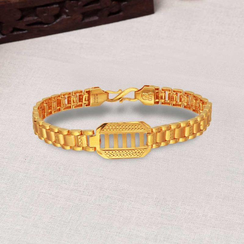 Man Nawabi Cartier Bracelet in Mumbai at best price by Royal Chains -  Justdial