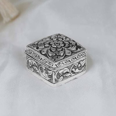 364VA1534 | Vaibhav Jewellers Silver Antique Embossed Square Kumkum Box 364VA1534
