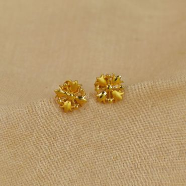 Buy Enhancing Color Stone Leaf Drop Gold Earrings | GRT Jewellers