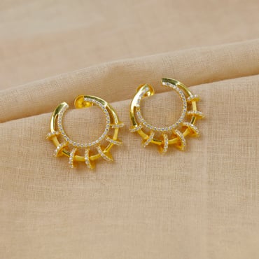 Buy Golden Jhumka Designs For Ladies Online – Gehna Shop