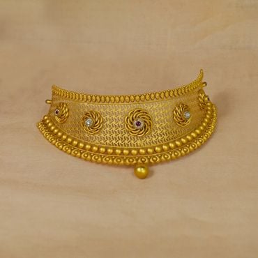 Buy Indian Bridal Jewellery Sets Online - Joyalukkas