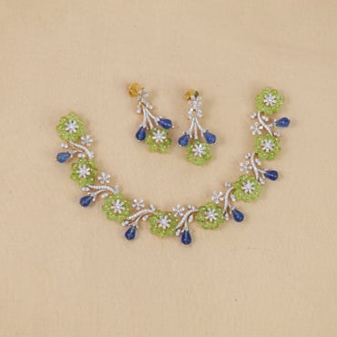 Buy 450+ Necklaces Online | BlueStone.com - India's #1 Online Jewellery  Brand