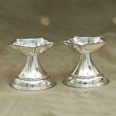 374VC8469 | Vaibhav Jewellers Five Nose Plain Silver Diya Set 374VC8469