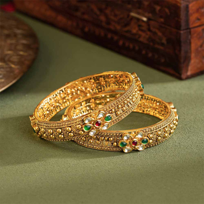 Vaibhav Jewellers 22K Antique Kundan Bangles 131VG6