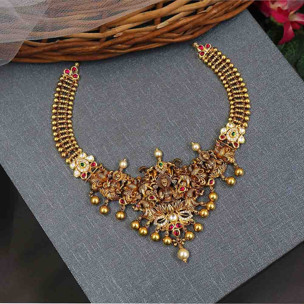 Pin by Jitesh Mepani on Choker small | Gold necklace designs, Gold jewelry  simple, Gold jewellery design necklaces