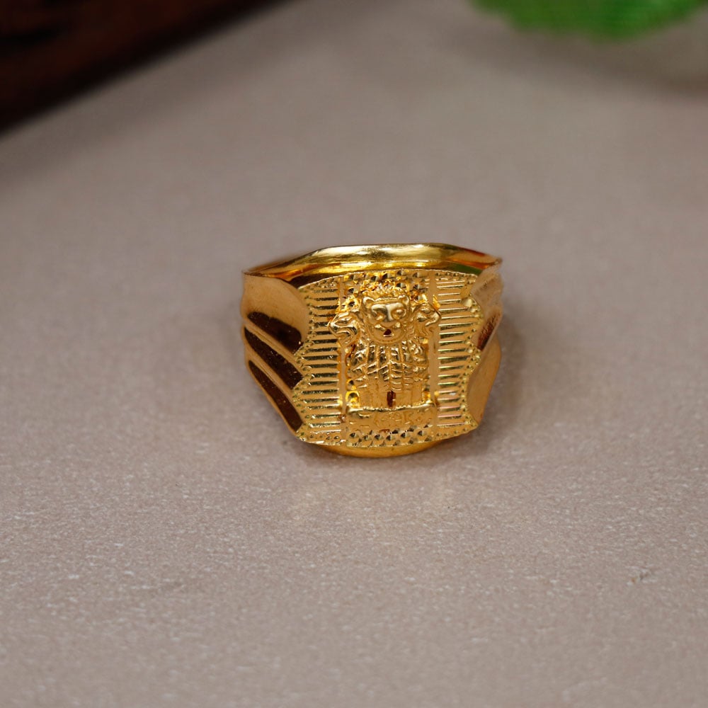 Premium Photo | Unique gold men's ring on black background precious jewelry