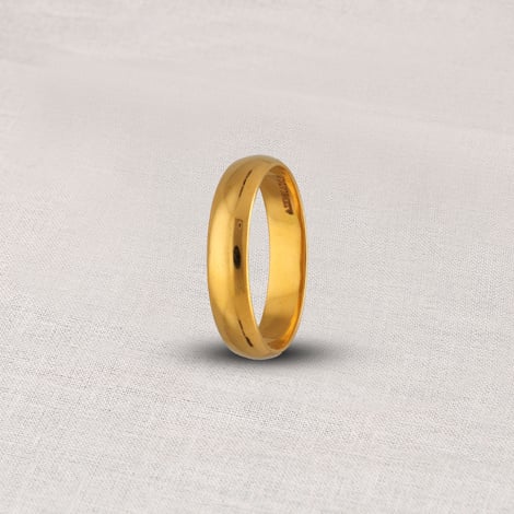 Secured Oval Gold Ring