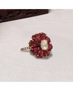 588VA1098 | 18Kt Floral Style Polki Diamond Ring 588VA1098