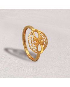 97JM4522 | 22Kt Delicate Blossom Gold Ring For Women 97JM4522