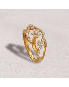 96JJ9087 | 22Kt Signity Star Stone Gold Ring For Women 96JJ9087