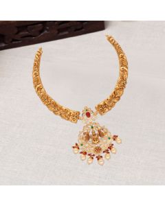 110VG7629 | 22Kt Classic Kante Gold Necklace With Lakshmi Pendant 110VG7629