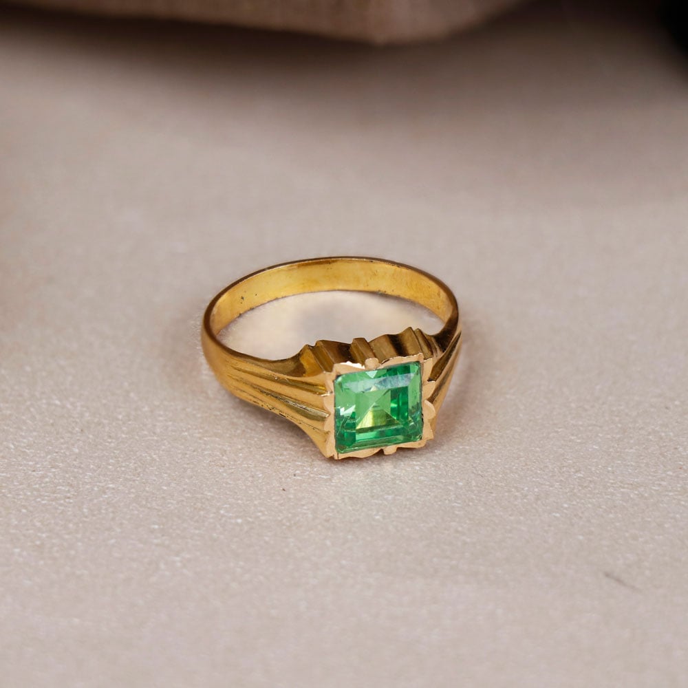 Designer Emerald Ring with Pink Sapphire & Rose Cut Diamonds for Women
