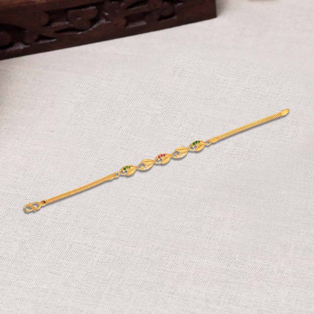 Perlée clovers bracelet, small model 18K yellow gold, Diamond - Van Cleef &  Arpels