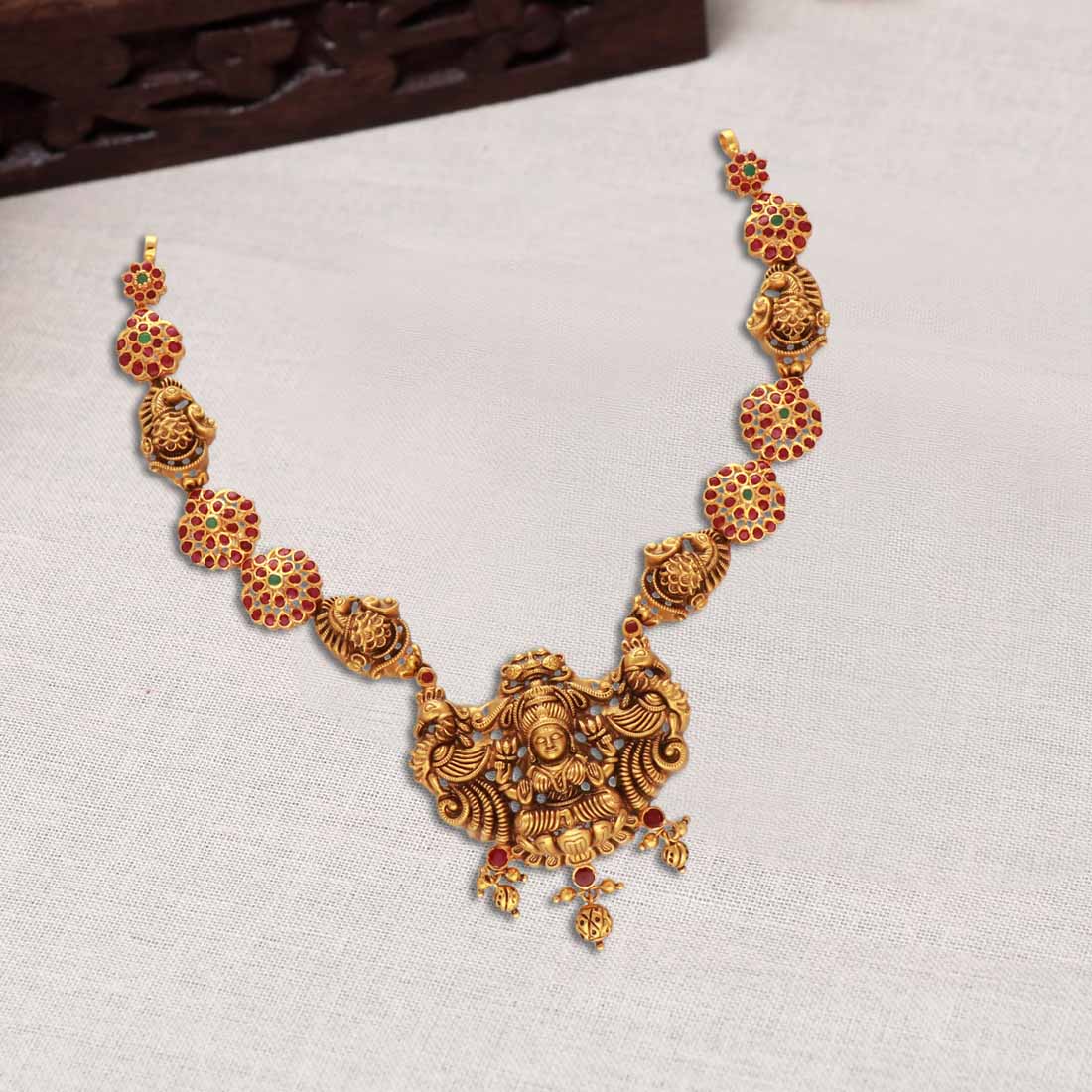 Buy Gold plated Imitation Jewelry Set Laxmi Necklace Set Temple Jewellery  Online - Griiham
