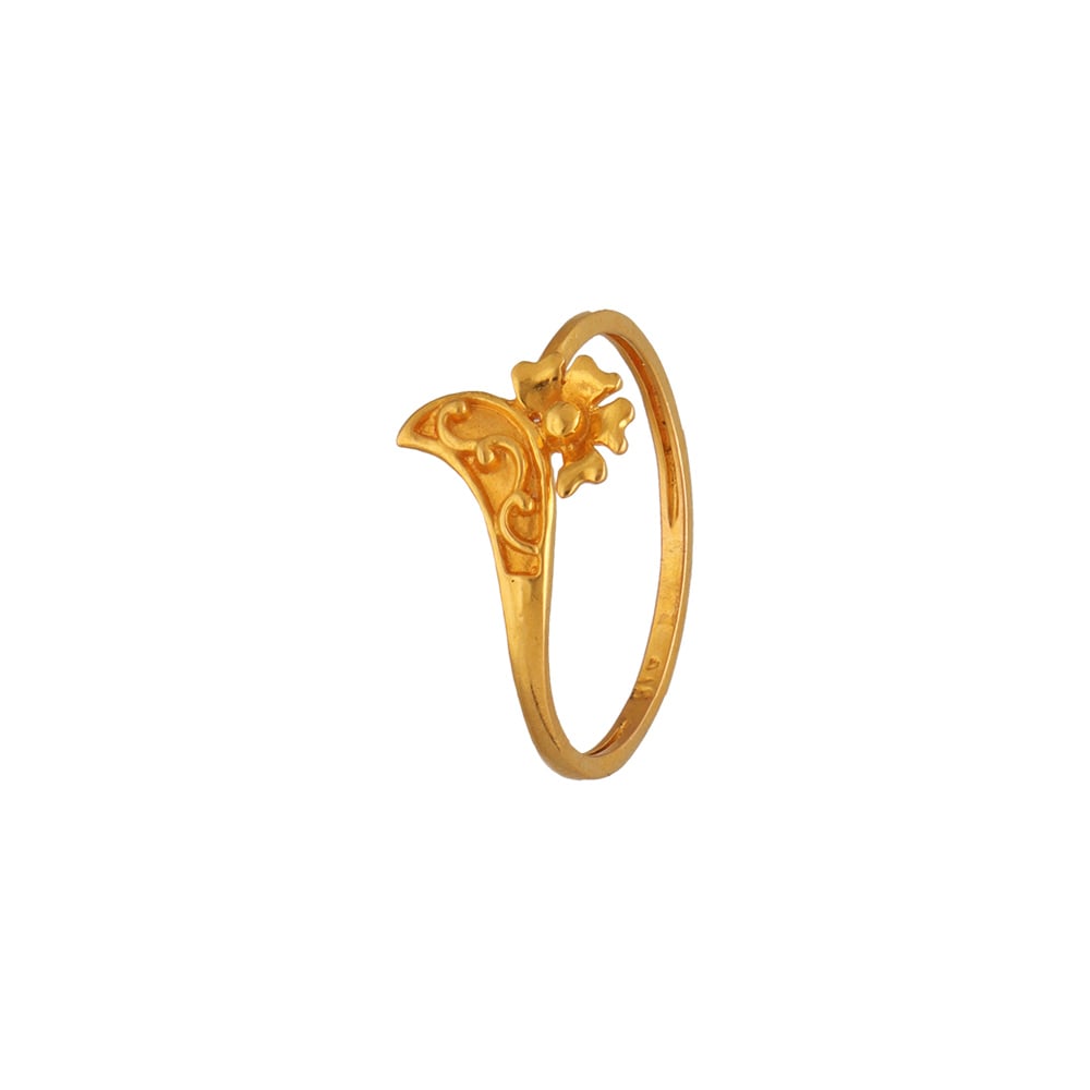 Blooming Karigari Gold Ring
