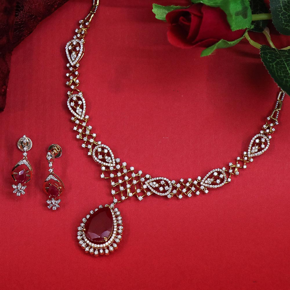 Vaibhav Jewellers 18K Diamond Necklace 159MA55_1