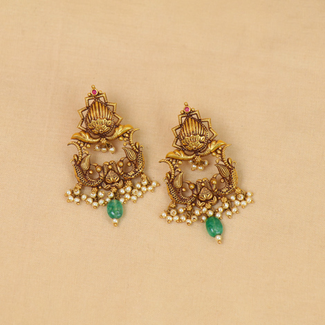 Buy 22Kt Antique Gold Earrings 135VG6434 Online from Vaibhav Jewellers