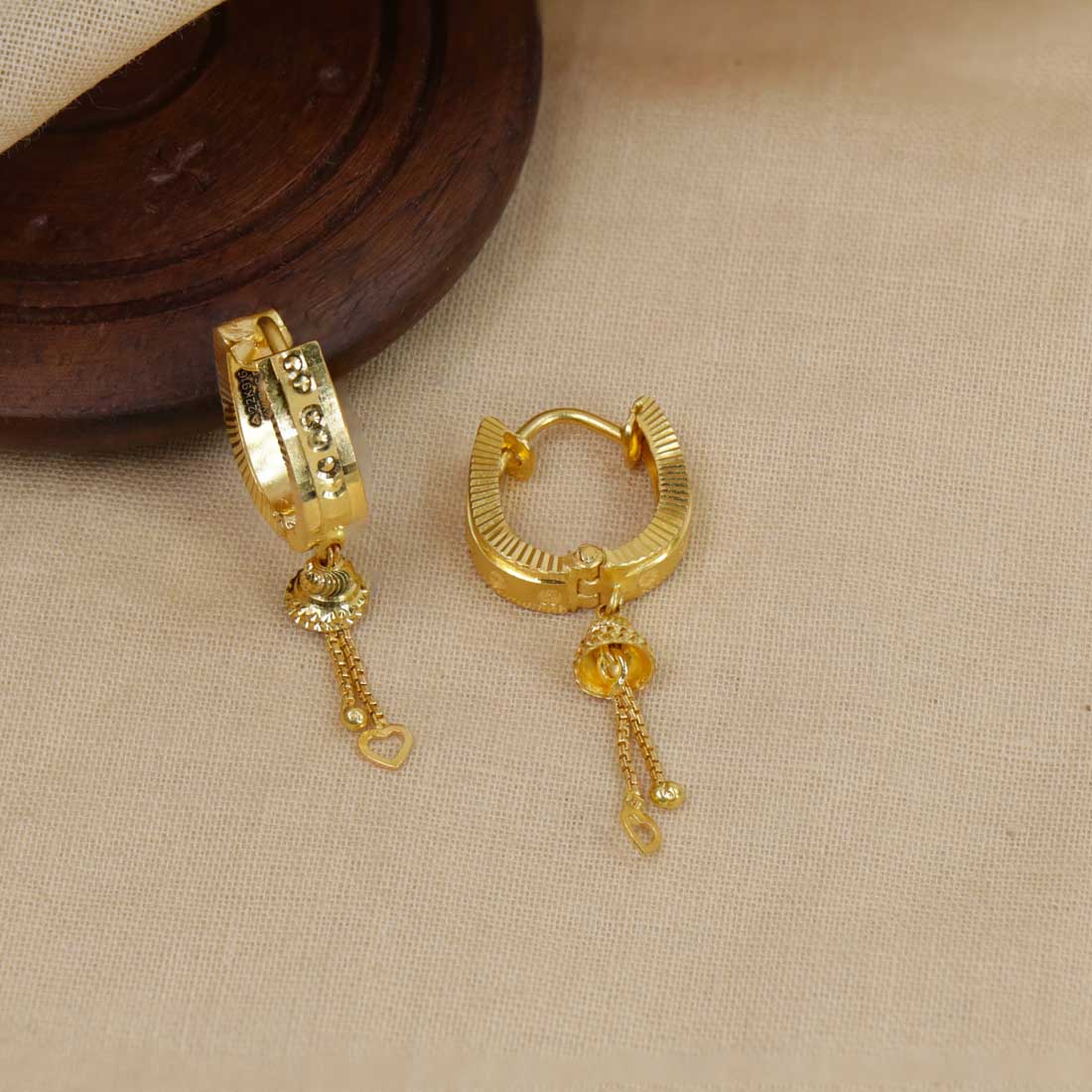 SPE Gold -22k Glossy Simple Gold Earring