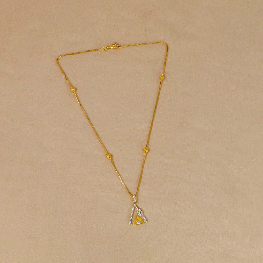 Zig Zag Necklace - Golden - Art Jewelry Women Accessories | World Art  Community